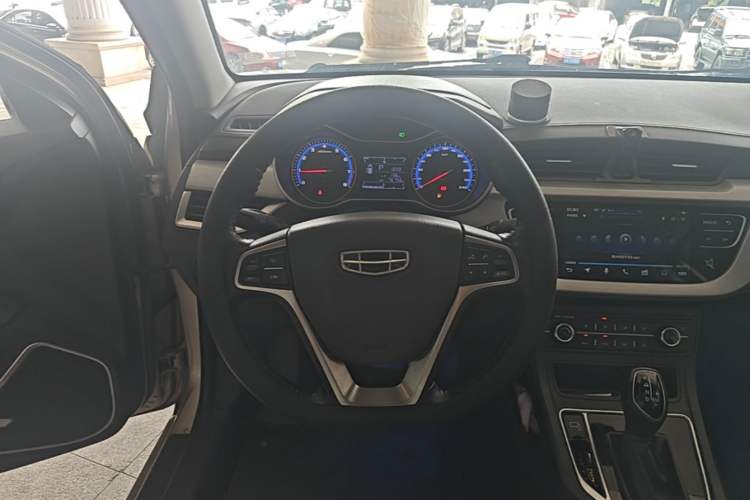 Used Geely Auto Vision 2020 Revised Version 1.5L CVT Asian Games Edition Steering Wheel