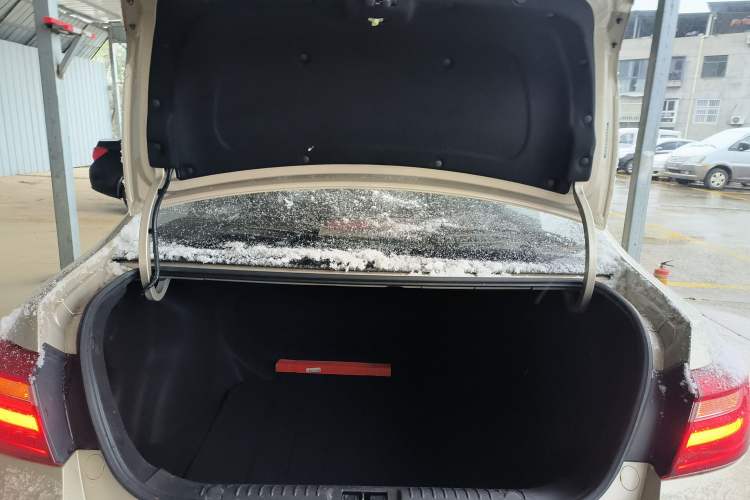 Used Geely Auto Vision 2020 1.5L Manual Asian Games Edition Trunk