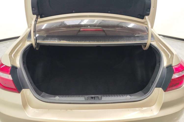 Used Geely Auto Vision 2020 1.5L CVT Value Edition Trunk