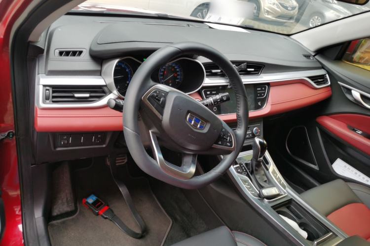 Used Geely Auto Vision S1 2019 Upgraded Model 1.5L CVT Luxury Version Center Console