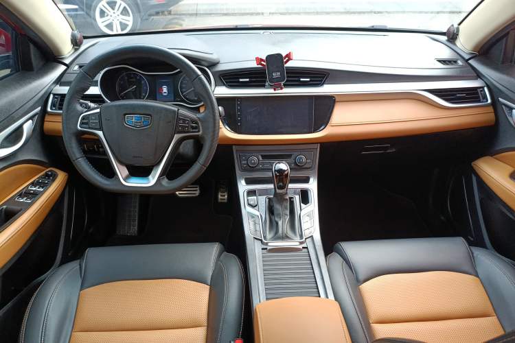 Used Geely Auto Vision S1 2018 1.4T CVT Fengchi Model Center Console