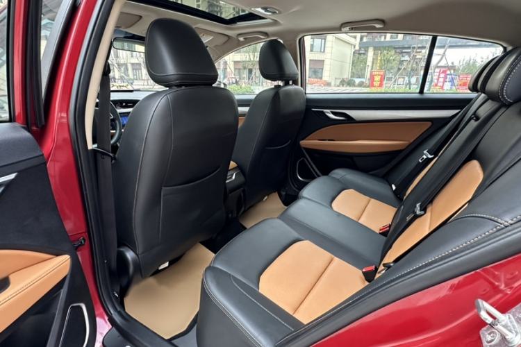 Used Geely Auto Vision S1 2018 1.4T CVT FENGXING Model Interior 1