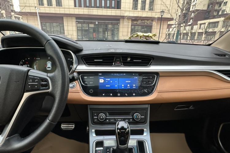 Used Geely Auto Vision S1 2018 1.4T CVT FENGXING Model Interior 7