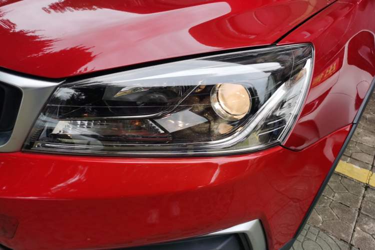 Used Geely Auto Vision S1 2019 Upgraded Model 1.5L CVT Luxury Version Left Front Headlight