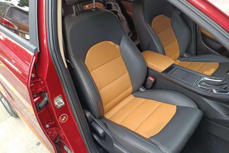 Used Geely Auto Vision S1 2018 1.4T CVT Fengchi Model Right Front Seat