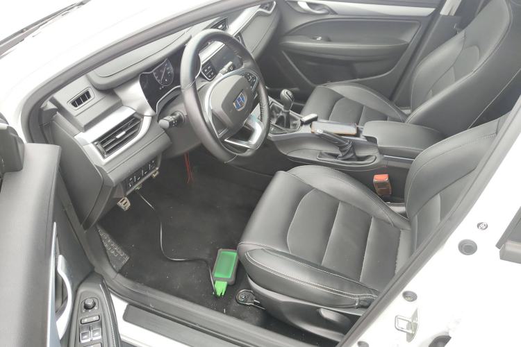 Used Geely Auto Vision S1 2019 Upgraded Model 1.5L Manual Elite Version Driver Seat