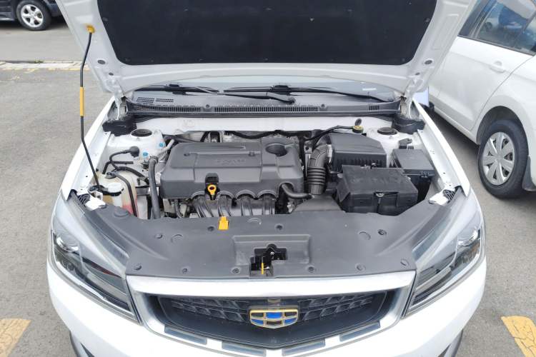 Used Geely Auto Vision S1 2019 Upgraded Model 1.5L Manual Elite Version Engine Bay