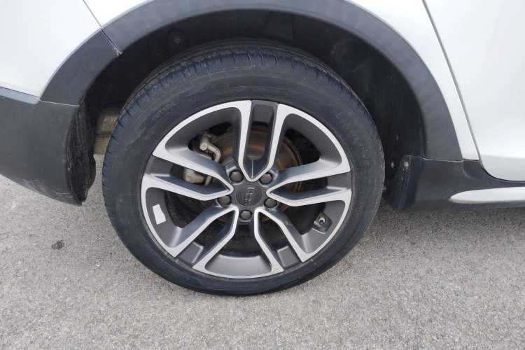 Used Geely Auto Vision S1 2019 Upgraded Model 1.5L Manual Elite Version Right Rear Wheel Hub