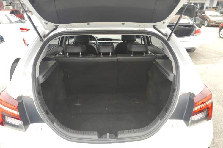 Used Geely Auto Vision S1 2019 Upgraded Model 1.5L Manual Elite Version Trunk