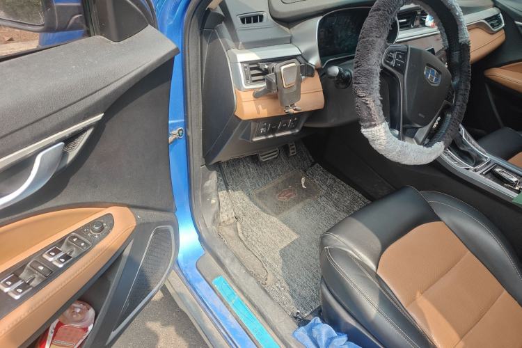Used Geely Auto Vision S1 2018 1.4T CVT FENGXING Model Driver Seat