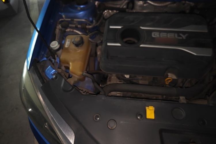 Used Geely Auto Vision S1 2018 1.4T CVT FENGXING Model Engine Bay Right