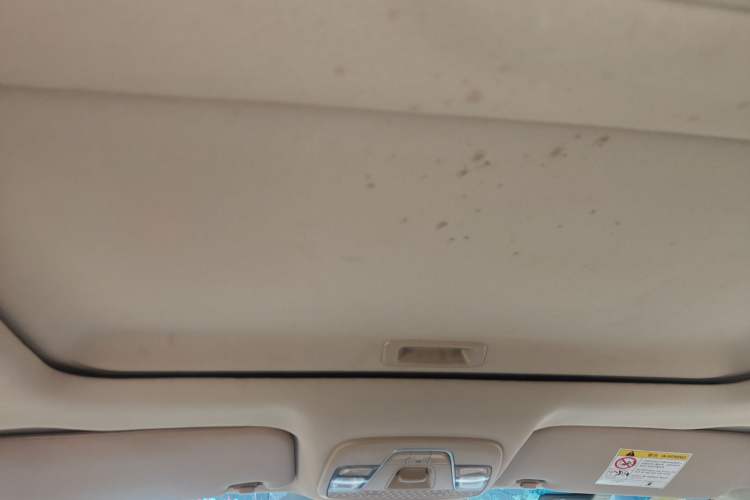 Used Geely Auto Vision S1 2018 1.4T CVT FENGXING Model Headliner