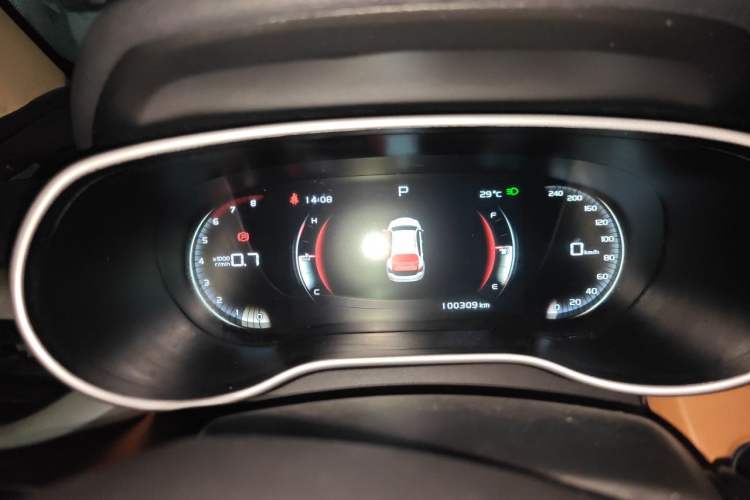 Used Geely Auto Vision S1 2018 1.4T CVT FENGXING Model Instrument Cluster