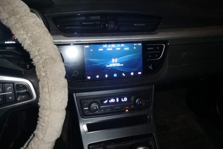 Used Geely Auto Vision S1 2018 1.5L Manual FENGXING Model Audio And AC Panel