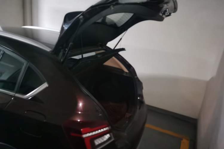 Used Geely Auto Vision S1 2018 1.5L Manual FENGXING Model Trunk
