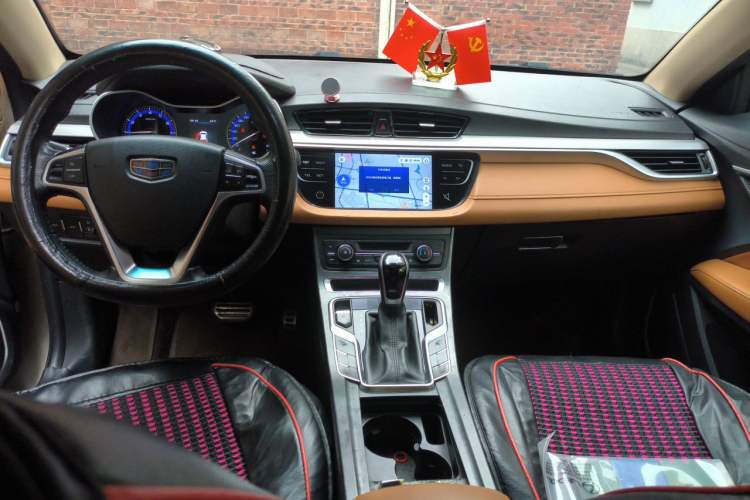 Used Geely Auto Vision S1 2018 1.4T CVT Fengchi Model Center Console