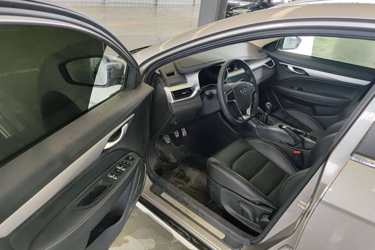 Used Geely Auto Vision S1 2018 1.5L Manual FENGXING Model Driver Seat