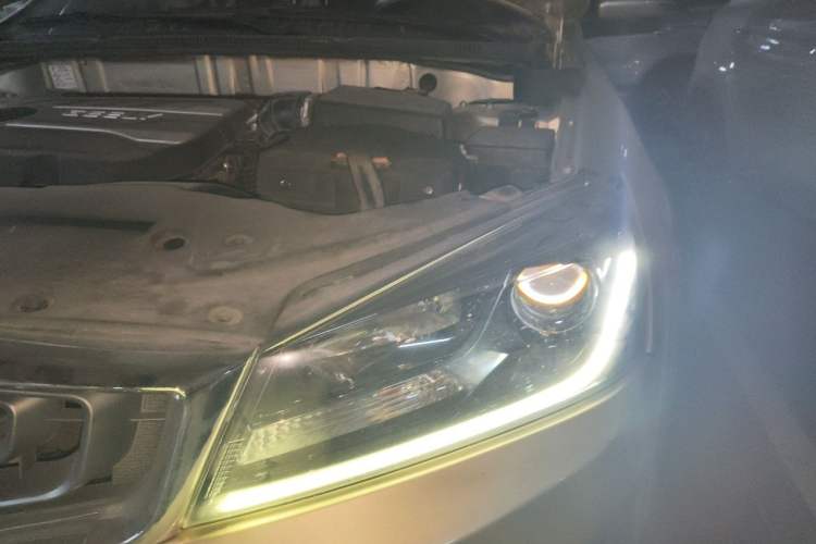 Used Geely Auto Vision S1 2018 1.4T CVT Fengchi Model Engine Bay Left