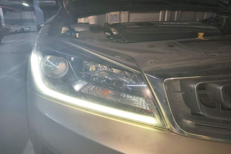 Used Geely Auto Vision S1 2018 1.4T CVT Fengchi Model Engine Bay Right