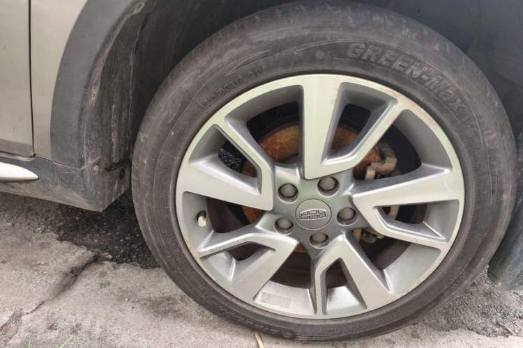 Used Geely Auto Vision S1 2018 1.4T CVT Fengchi Model Exterior 4