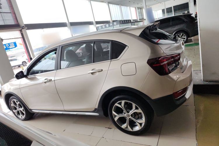 Used Geely Auto Vision S1 2018 1.4T CVT FENGXING Model Exterior 5