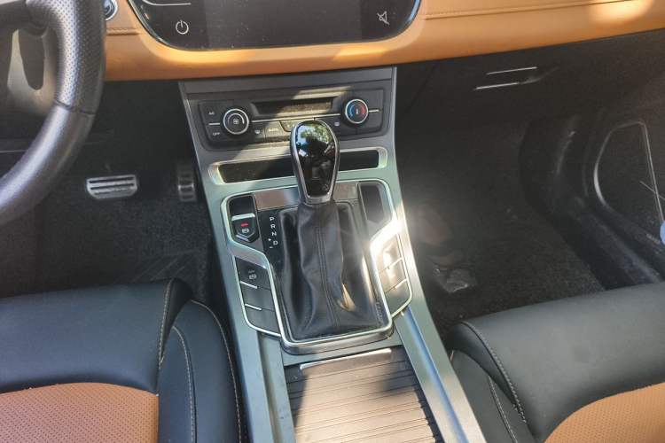 Used Geely Auto Vision S1 2018 1.4T CVT Fengchi Model Gear Lever