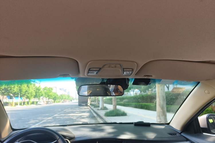 Used Geely Auto Vision S1 2018 1.4T CVT Fengchi Model Headliner