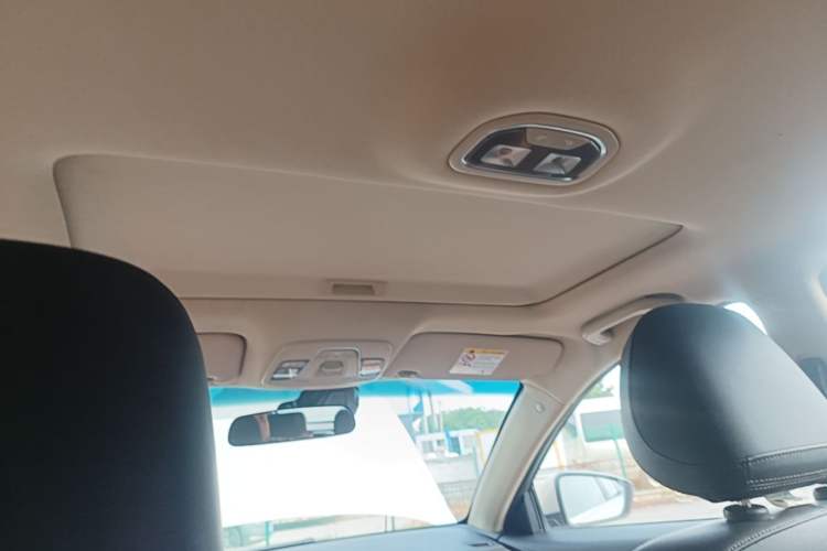 Used Geely Auto Vision S1 2018 1.4T CVT FENGXING Model Headliner