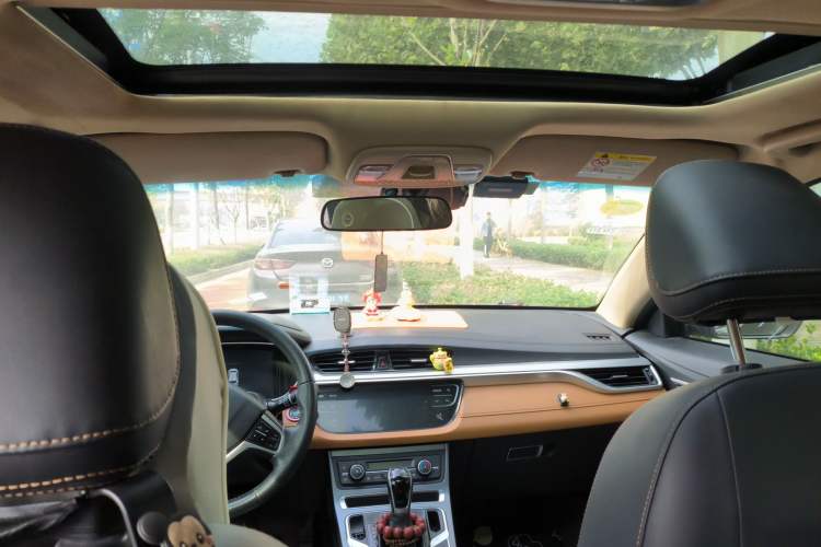 Used Geely Auto Vision S1 2018 1.4T CVT FENGXING Model Headliner