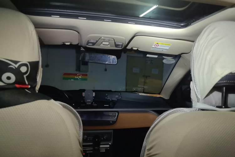 Used Geely Auto Vision S1 2018 1.4T CVT FENGXING Model Headliner