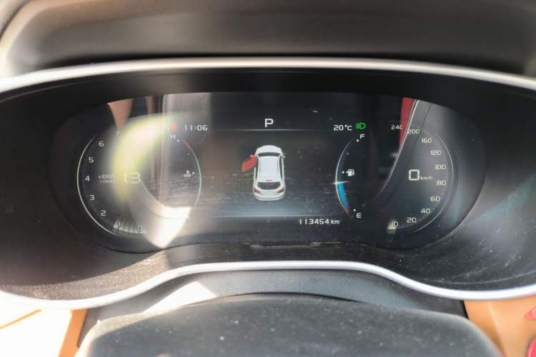 Used Geely Auto Vision S1 2018 1.4T CVT FENGXING Model Instrument Cluster