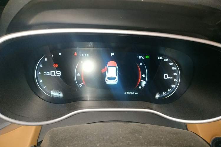 Used Geely Auto Vision S1 2018 1.4T CVT FENGXING Model Instrument Cluster