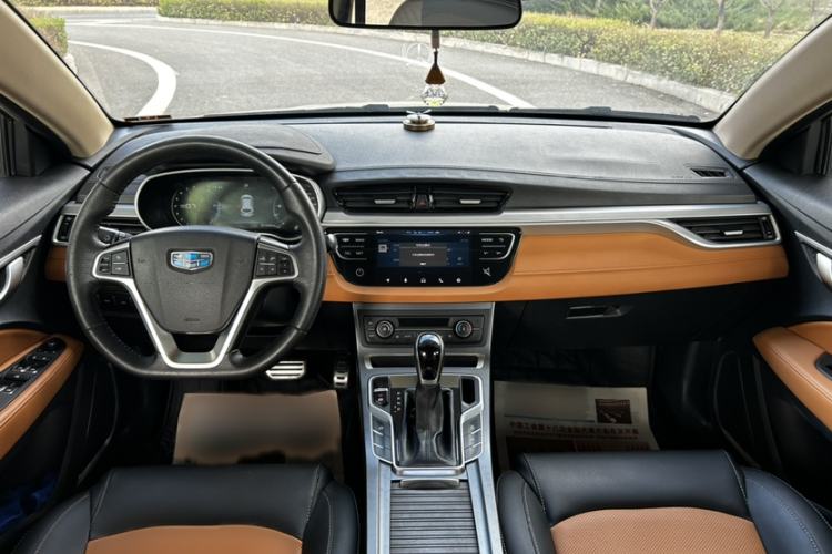 Used Geely Auto Vision S1 2018 1.4T CVT FENGXING Model Interior 1