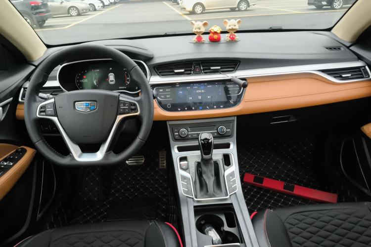 Used Geely Auto Vision S1 2018 1.4T CVT FENGXING Model Interior 2