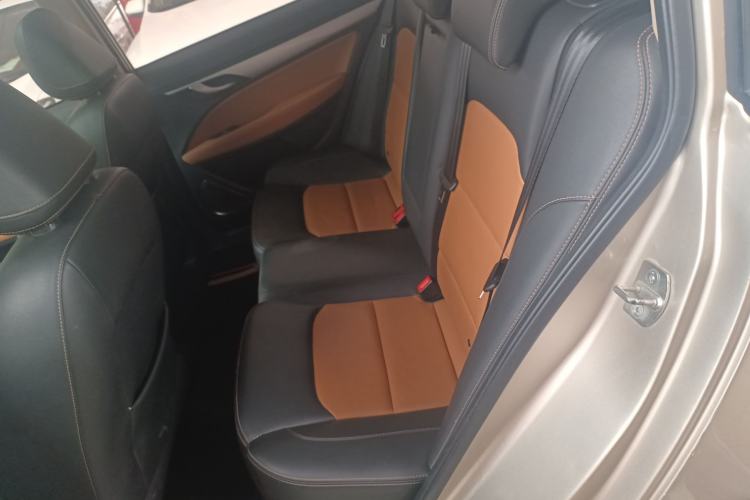 Used Geely Auto Vision S1 2018 1.4T CVT FENGXING Model Interior 4