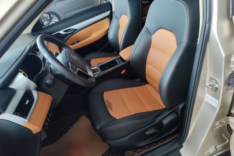 Used Geely Auto Vision S1 2018 1.4T CVT FENGXING Model Interior 7