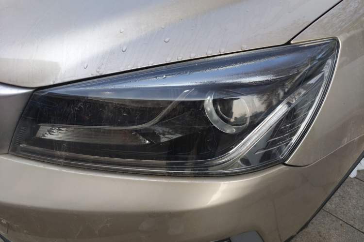 Used Geely Auto Vision S1 2018 1.4T CVT FENGXING Model Left Front Headlight