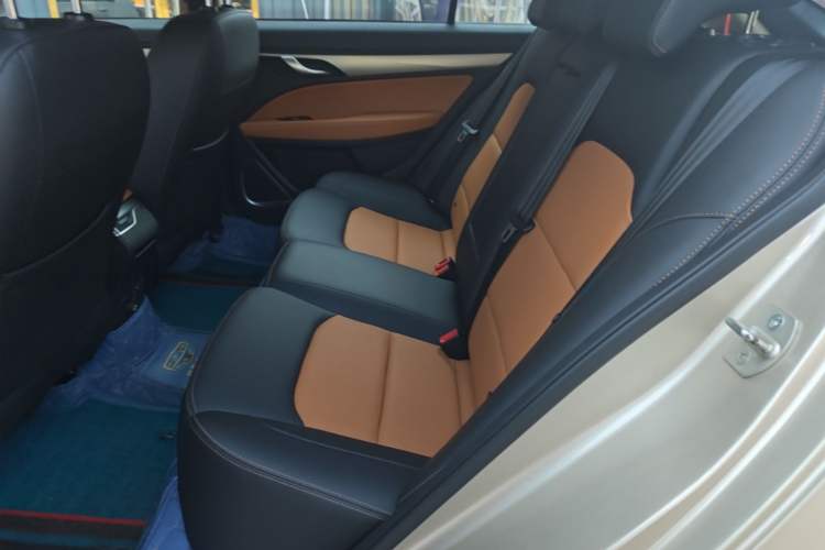 Used Geely Auto Vision S1 2018 1.4T CVT FENGXING Model Left Rear Seat