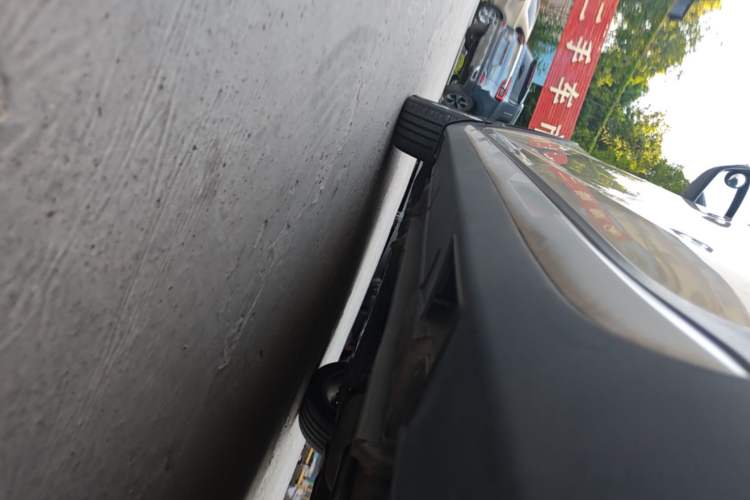 Used Geely Auto Vision S1 2018 1.4T CVT FENGXING Model Left Side Sill