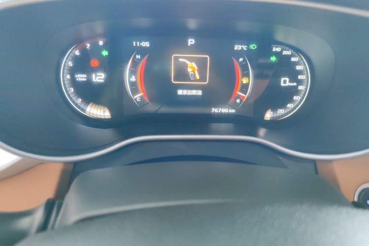 Used Geely Auto Vision S1 2018 1.4T CVT FENGXING Model Odometer Close Up