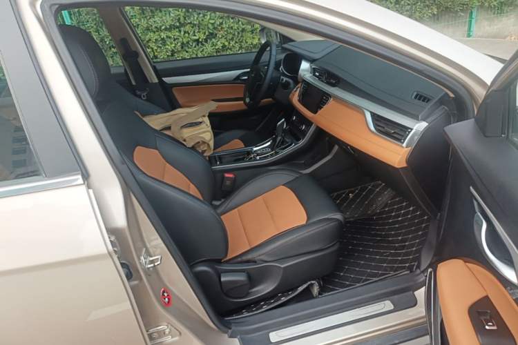 Used Geely Auto Vision S1 2018 1.4T CVT FENGXING Model Right Front Seat