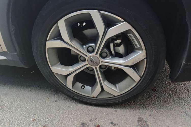 Used Geely Auto Vision S1 2018 1.4T CVT FENGXING Model Right Front Wheel Hub