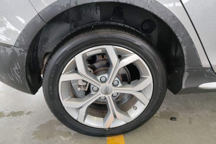 Used Geely Auto Vision S1 2018 1.5L Manual FENGXING Model Right Rear Wheel Hub