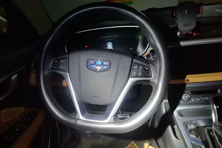 Used Geely Auto Vision S1 2018 1.4T CVT FENGXING Model Steering Wheel