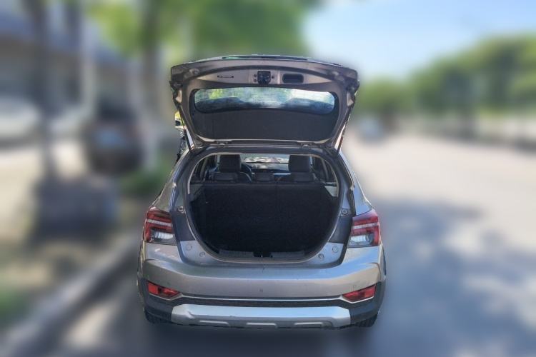 Used Geely Auto Vision S1 2018 1.5L Manual FENGXING Model Trunk