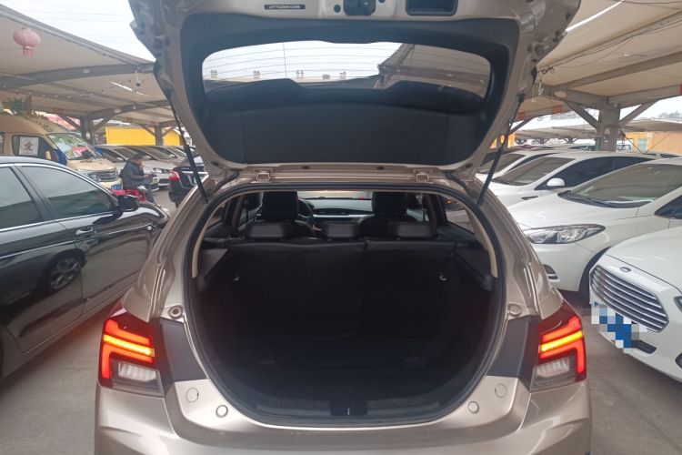 Used Geely Auto Vision S1 2018 1.4T CVT FENGXING Model Trunk