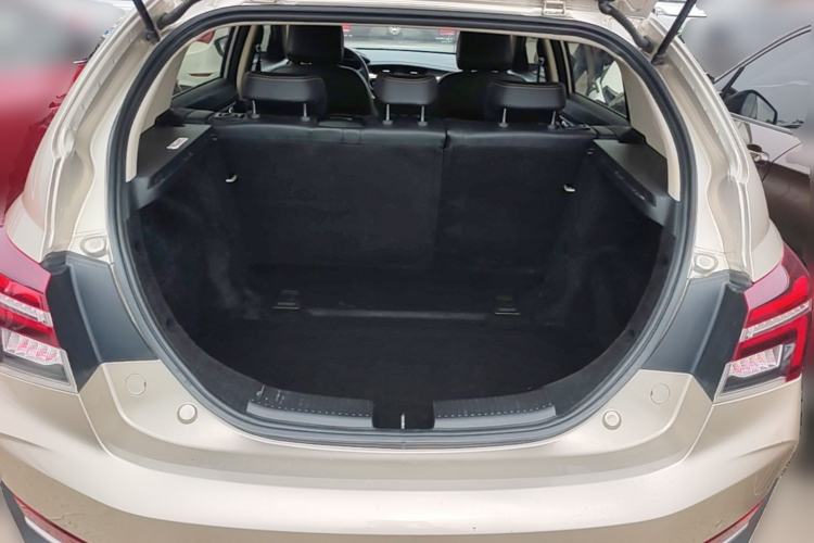 Used Geely Auto Vision S1 2018 1.5L CVT FENGXING Model Trunk