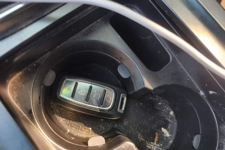 Used Geely Auto Vision S1 2018 1.4T CVT Fengchi Model Vehicle Key