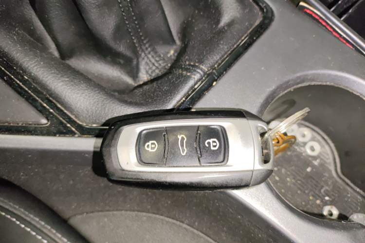 Used Geely Auto Vision S1 2018 1.5L Manual FENGXING Model Vehicle Key