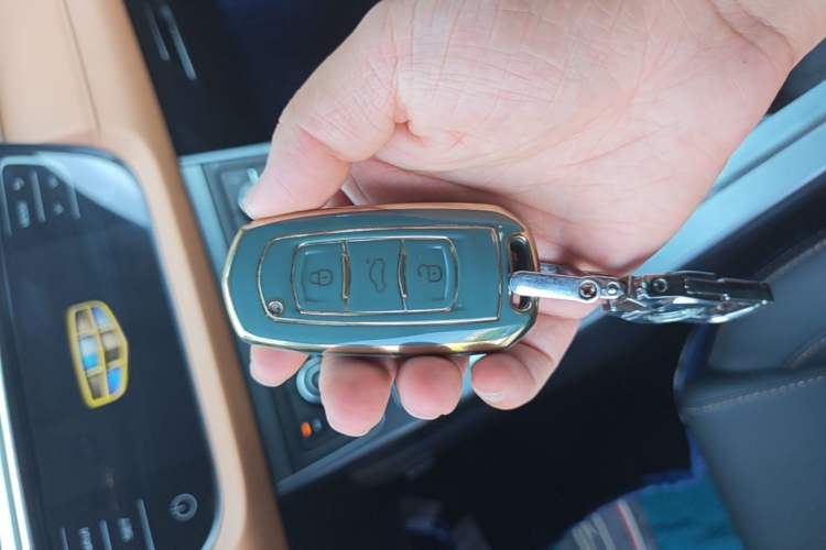 Used Geely Auto Vision S1 2018 1.4T CVT FENGXING Model Vehicle Key